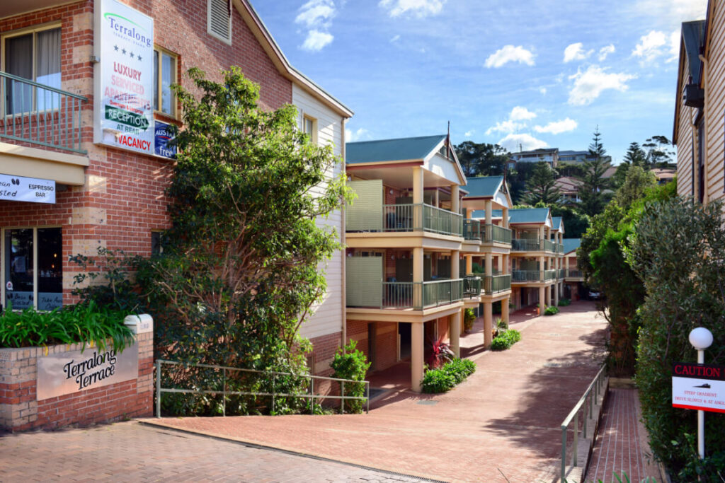 Entrance to our serviced apartments in central Kiama NSW